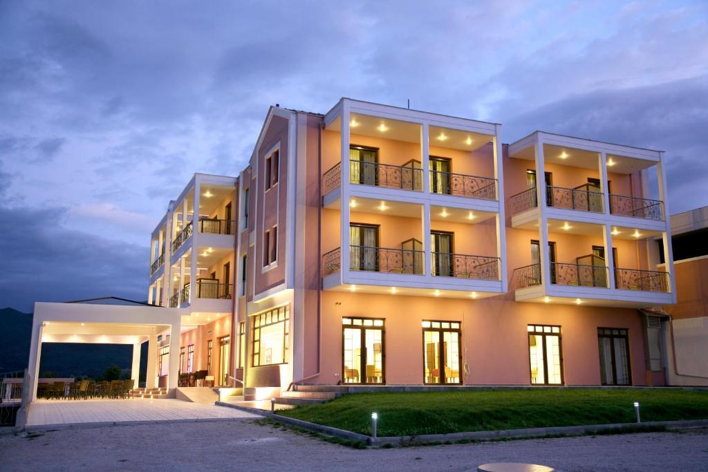 Veriopolis Hotel Veria  Bagian luar foto